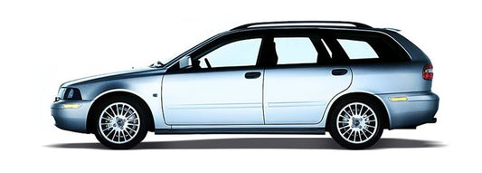 VOLVO_V40_Estate_(645)