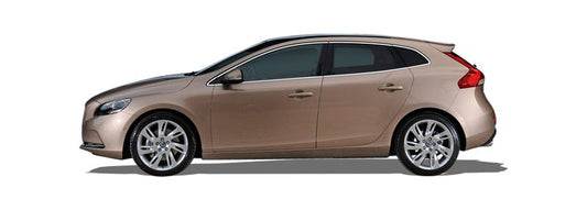 VOLVO_V40_Hatchback_(525)